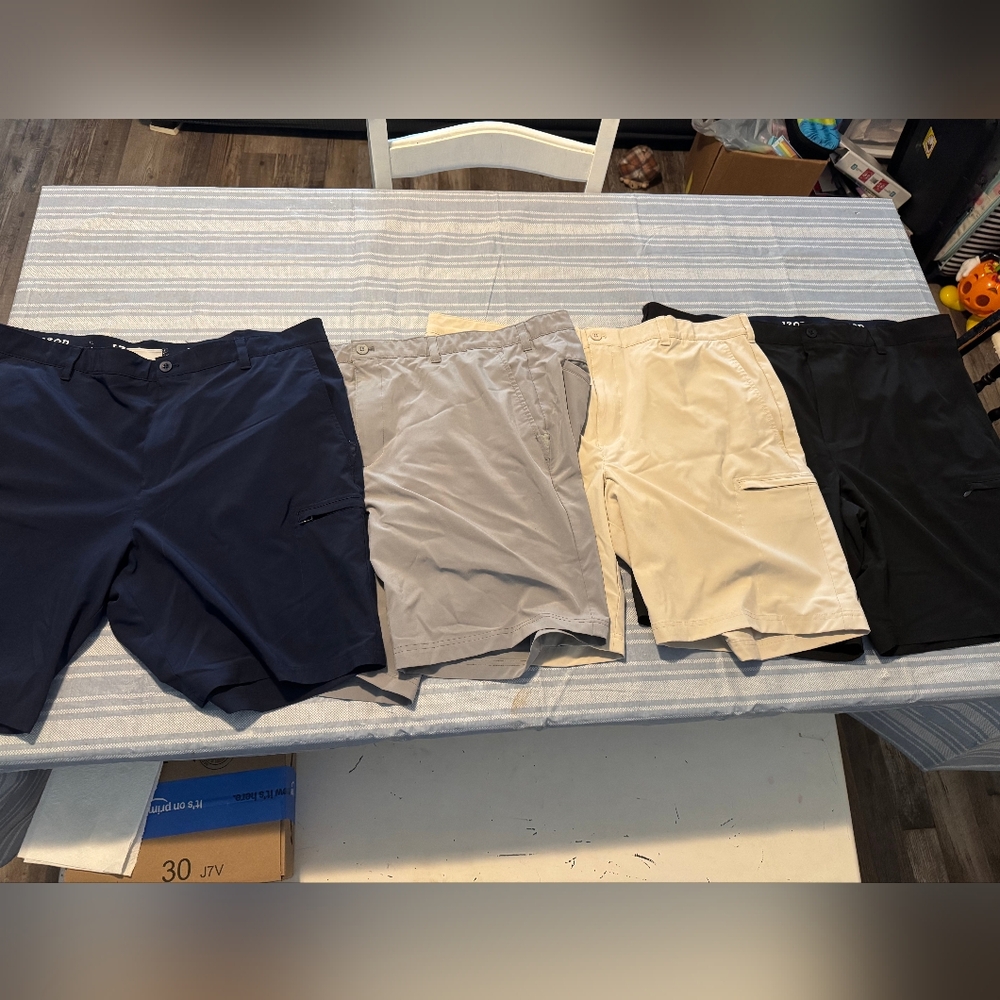 Men's IZOD Golf Shorts